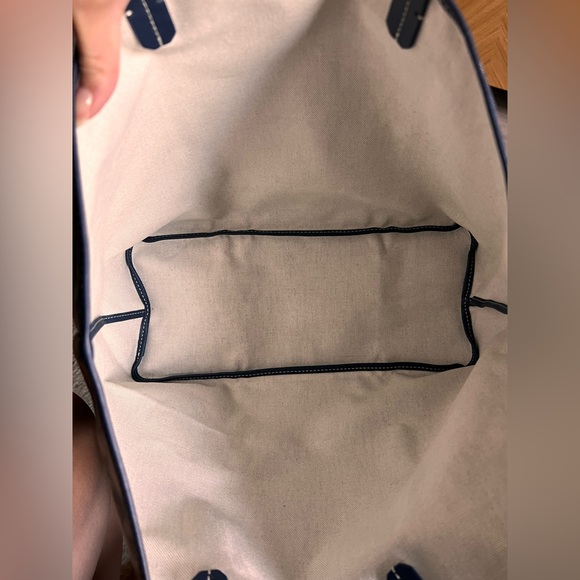 Brand New Never Worn Goyard St. Louis PM - Picture 3 of 9